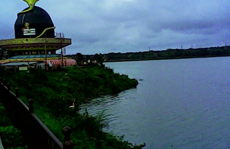 Kelageri Lake, Dharwad, Karnataka - Vushii.com Kelageri Lake, Dharwad, Karnataka - Vushii.com